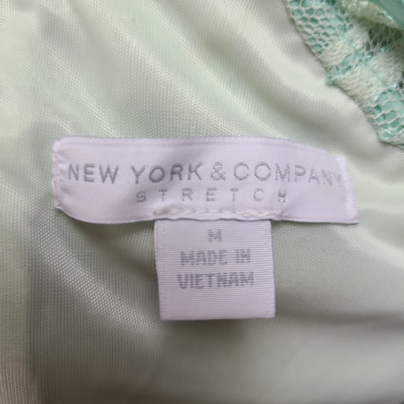 New York & Company Stretch  Women's (M) Mint Green Lace Sleeveless Sheath Dress - Picture 10 of 12